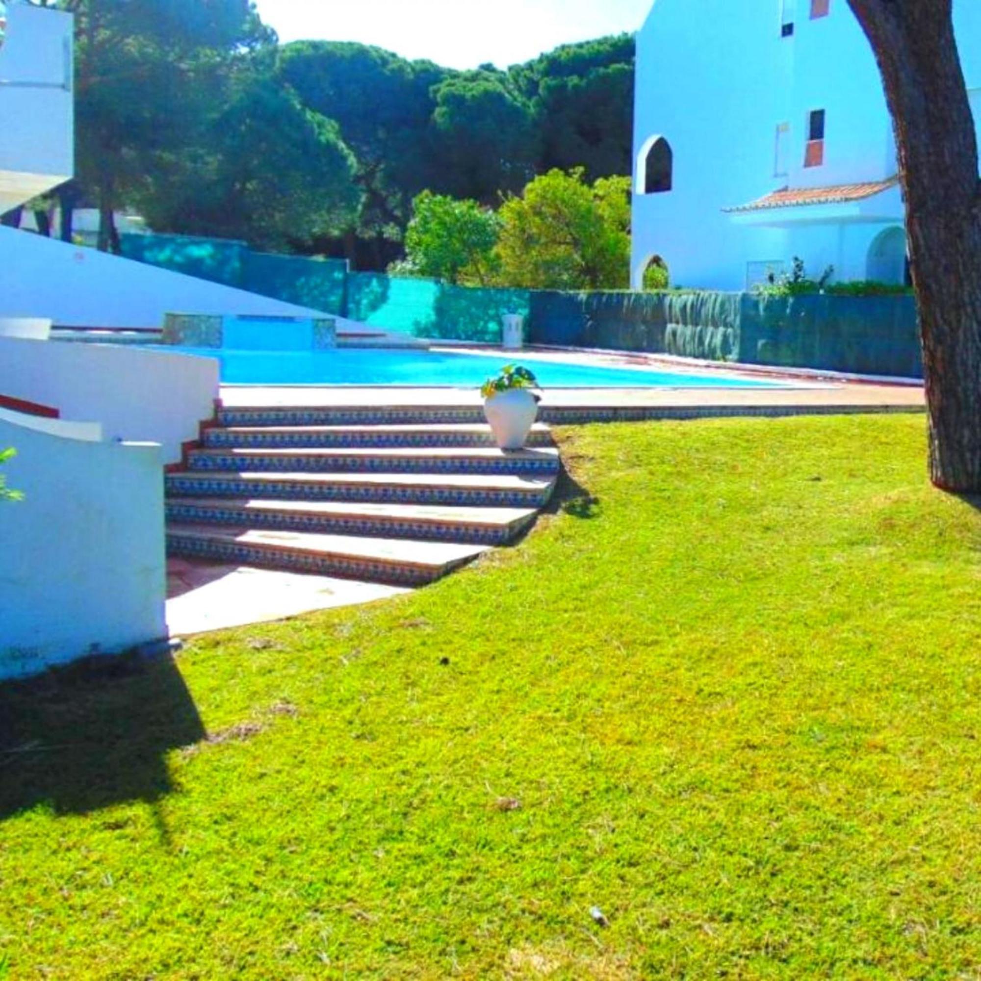 Casa Falesia T2 - Garden View - 5 Min From The Beach - Wifi Olhos de Agua  Exterior foto
